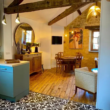 Apartmán Les Toits De Fenelon, Au Coeur Du Centre Historique, Clim, Parking Prive Sarlat-la-Canéda