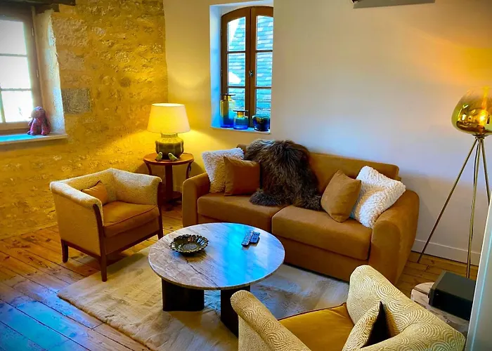 Appartement Les Toits De Fenelon, Au Coeur Du Centre Historique, Clim, Parking Prive Sarlat-la-Canéda